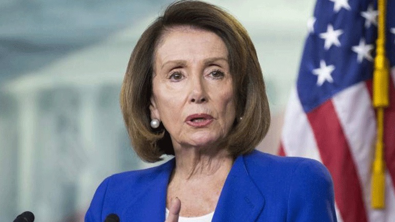 Πελόζι για Τραμπ: «Συνιστά άμεσο κίνδυνο για τη χώρα και πρέπει να φύγει»