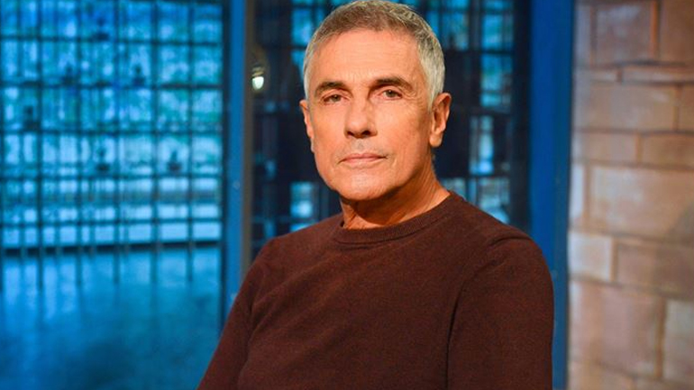 Η εξομολόγηση του Σταύρου Ζαλμά: «Δεν άντεχα να το κάνω άλλο αυτό, μου έριχνε τη λίμπιντο και τα μαλλιά»