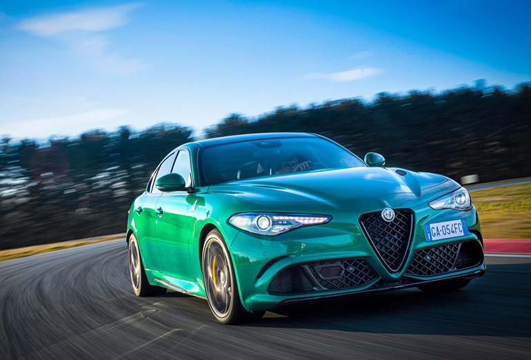 Ένα και μοναδικό. Σκέτος έρωτας...