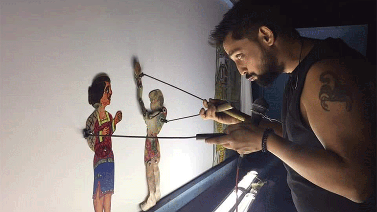 «Ο Καραγκιόζης πάει Survivor» του Κώστα Σπυρόπουλου online