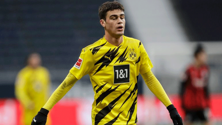 Ντόρτμουντ: «Δεν πωλείται ο Ρέινα»