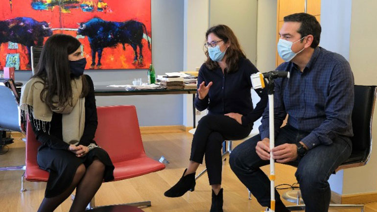 Συνάντηση Τσίπρα με τους μαθητές που κέρδισαν το χρυσό μετάλλιο στη Διεθνή Ολυμπιάδα Ρομποτικής