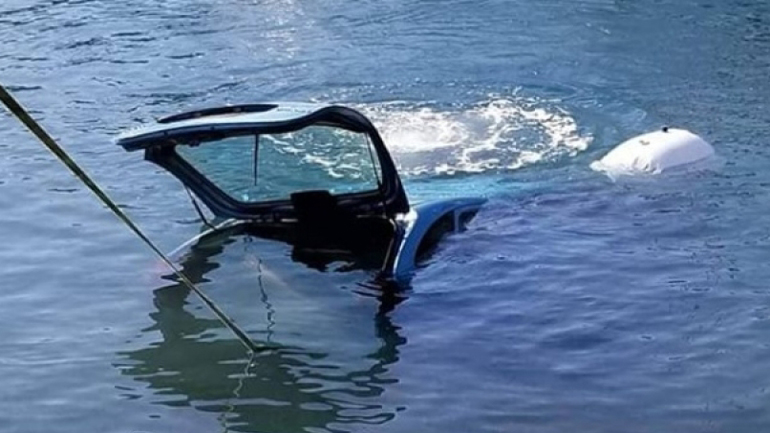 Ηράκλειο: Έπεσε με το αυτοκίνητό του στο λιμάνι του Κόκκινου Πύργου