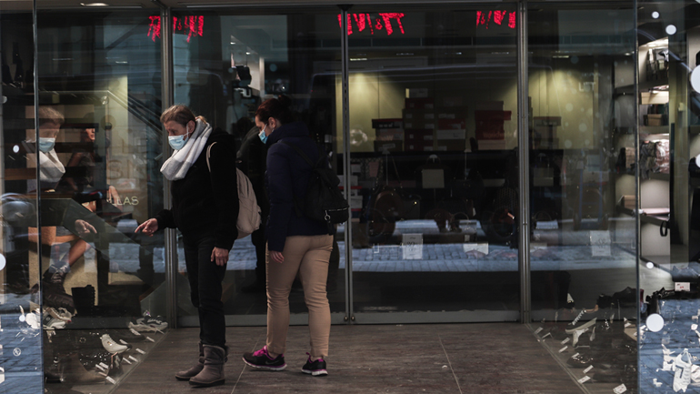 Πώς θα λειτουργήσει το click away και το click in shop