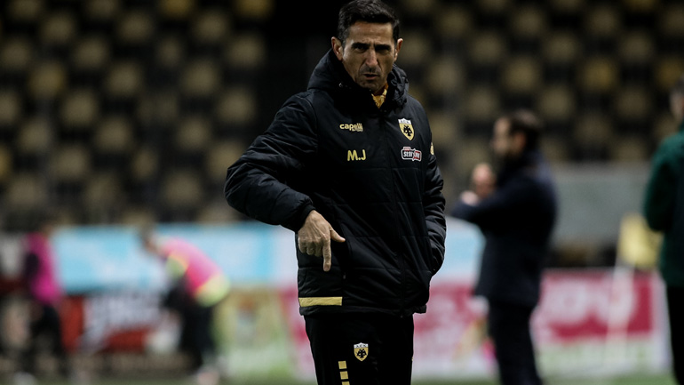 Super League: 100 αγώνες για τον Χιμένεθ