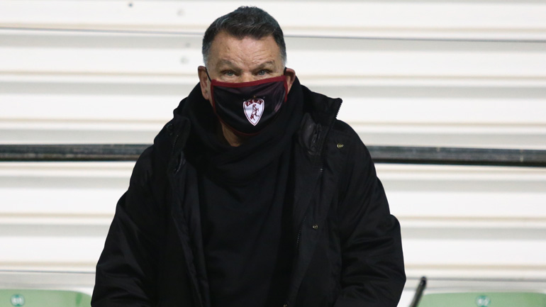 Super League: «Καμπάνα» τριών αγωνιστικών σε Κούγια και Παπαϊωάννου