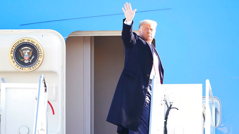 Reuters: Ο Τραμπ σχεδιάζει να φύγει από την Ουάσινγκτον την ημέρα της ορκωμοσίας Μπάιντεν