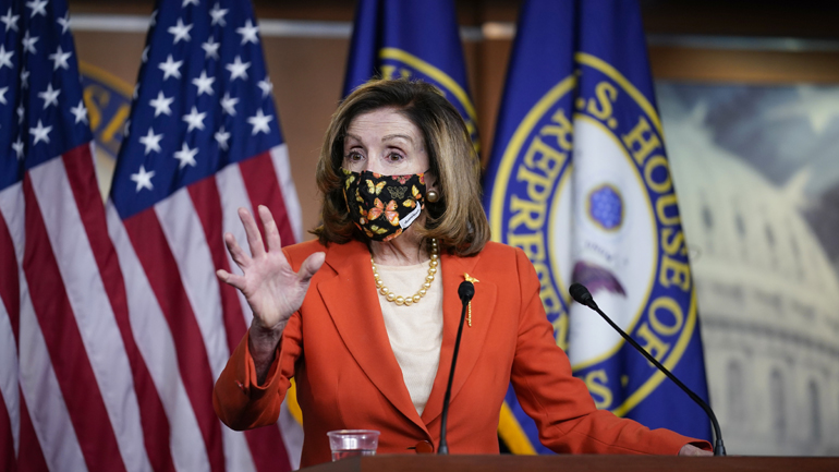 Πελόζι: Ποινικές διώξεις στους βουλευτές που ενδέχεται να βοήθησαν τους εισβολείς του Καπιτωλίου