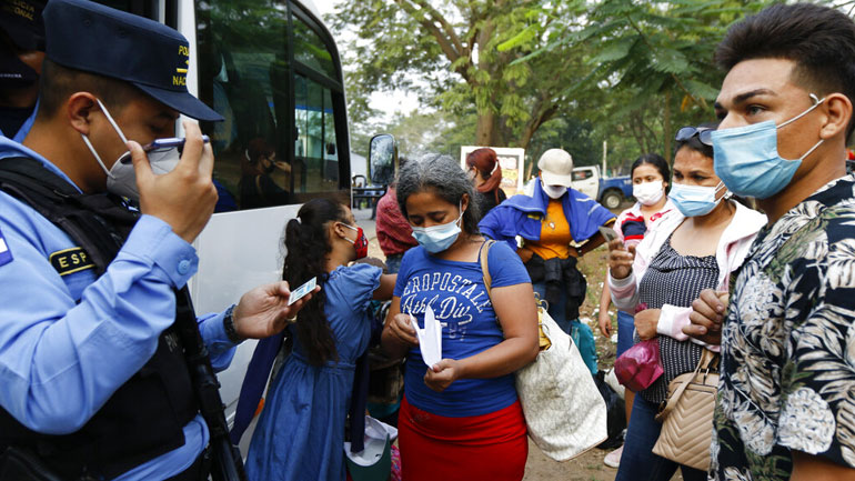 Ονδούρα: Περίπου 6.500 μετανάστες κατευθύνονται προς τη Γουατεμάλα