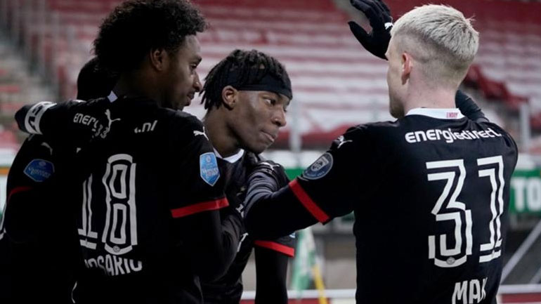 Επιστροφή στις νίκες για την Αϊντχόφεν, 5-3 την Σπάρτα Ρότερνταμ