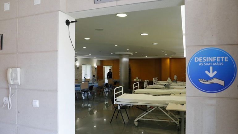 Κορωνοϊός: Υπό πίεση τα νοσοκομεία της Πορτογαλίας