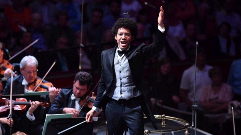 Ο Ραφαέλ Παγιαρέ στη Συμφωνική Ορχήστρα του Μόντρεαλ