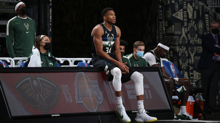 Αντετοκούνμπο: «Πρέπει να βελτιώσω την τεχνική μου»