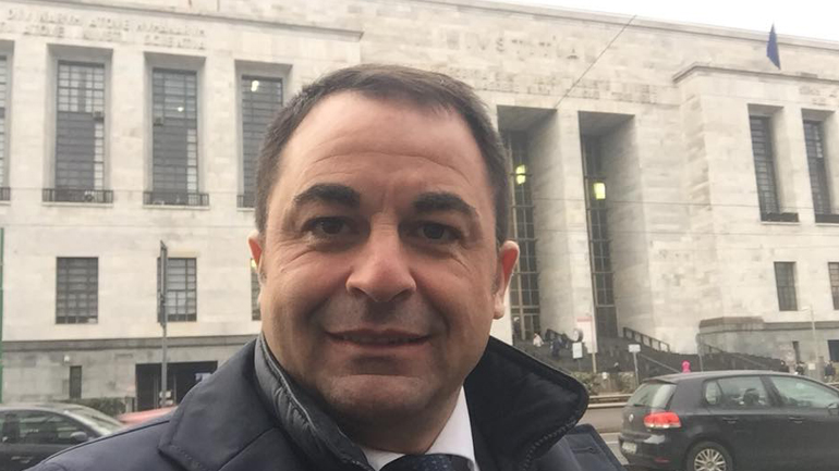 Καθηγητές στις ΗΠΑ συμφωνούν με το θεραπευτικό σχήμα «Anti-Covid στο σπίτι» 200 Iταλών γιατρών