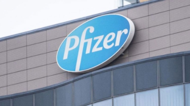 Η Pfizer μειώνει τις δόσεις εμβολίου που θα παραδώσει στην Ιταλία την ερχόμενη εβδομάδα