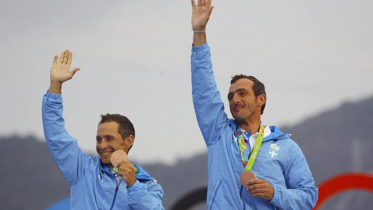 Μάντης-Καγιαλής: «Απαιτούμε την παραίτηση και την απομάκρυνση όλου του Δ.Σ. της ΕΙΟ»