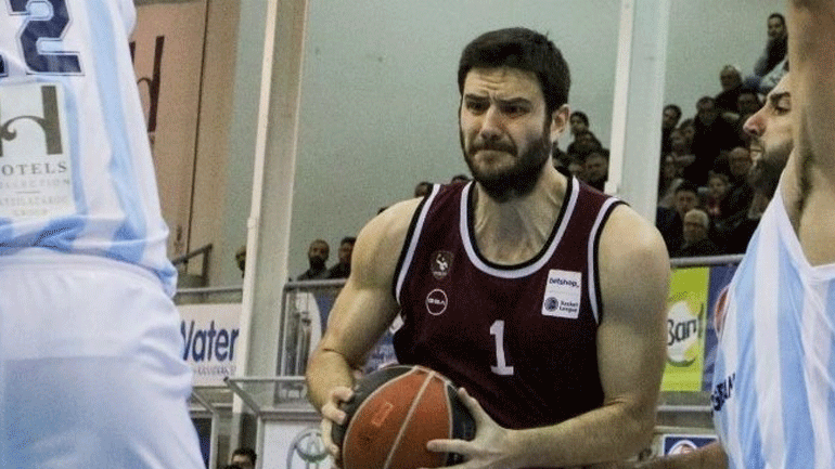 Μπάσκετ: Στην ΑΕΚ Λάρνακας ο Σωτήρης Μανωλόπουλος λόγω του lockdown