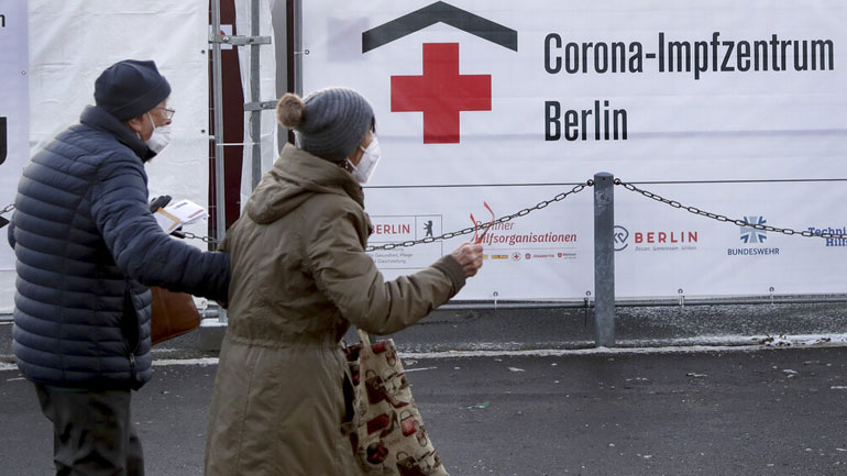Χιλιάδες τα νέα κρούσματα και δεκάδες θάνατοι στη Γερμανία
