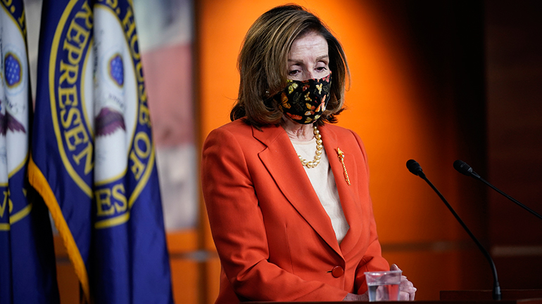 Γυναίκα έκλεψε υπολογιστή από το γραφείο της Πελόζι για να τον πουλήσει στις ρωσικές μυστικές υπηρεσίες