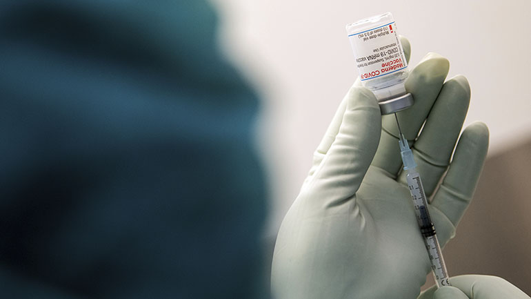 Πάνω από 40 εκατ. δόσεις εμβολίων κατά της Covid-19 έχουν χορηγηθεί σε όλο τον κόσμο