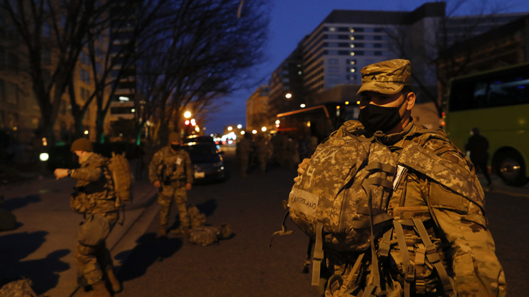 Ορκωμοσία Μπάιντεν: Απομακρύνθηκαν 12 μέλη της Εθνοφρουράς