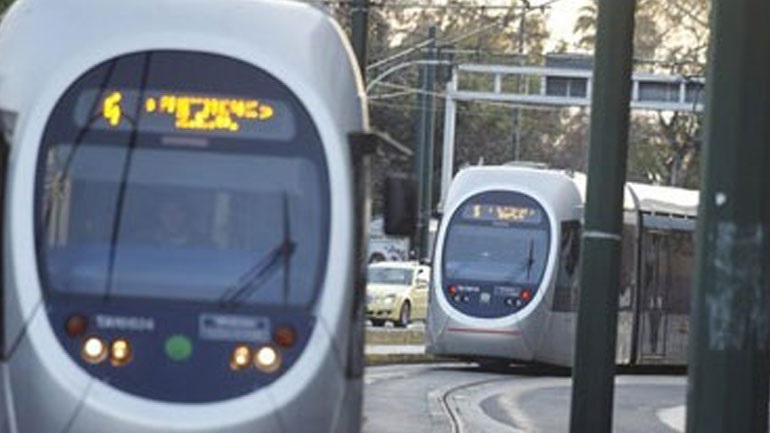 Τετράωρη στάση εργασίας των ηλεκτροδηγών του τραμ την Τετάρτη