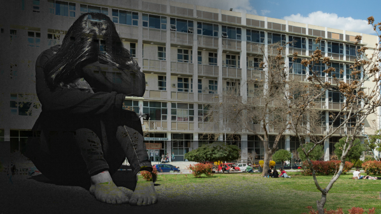 Ανοίγουν τα στόματα στο Αριστοτέλειο Πανεπιστήμιο Ανοίγουν τα στόματα στο Αριστοτέλειο Πανεπιστήμιο