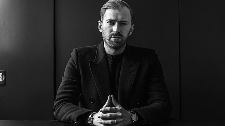 Guram Gvasalia: «Η ζωή είναι ένα θαύμα»