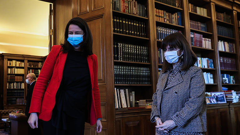 Επίσκεψη της υπουργού Παιδείας στην Πρόεδρο της Δημοκρατίας