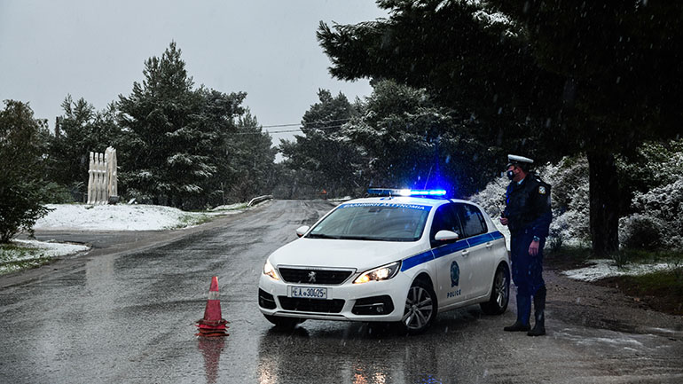 Σέρρες: Σύλληψη τριών ατόμων που αρνήθηκαν να υποβληθούν σε rapid test στον Προμαχώνα