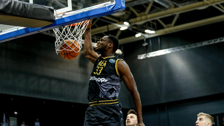 Νίκη-πρόκριση στο Μινσκ για την ΑΕΚ, 95-90 την Τσμόκι