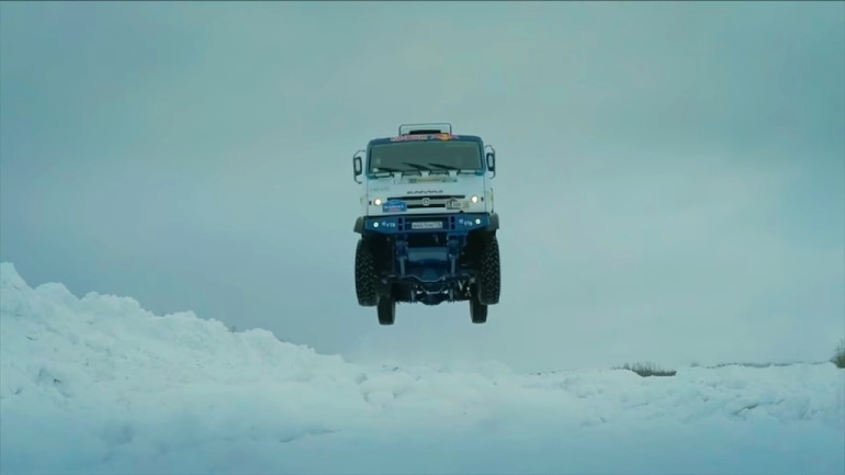 Σπάει τους νόμους της φυσικής αυτό το Kamaz