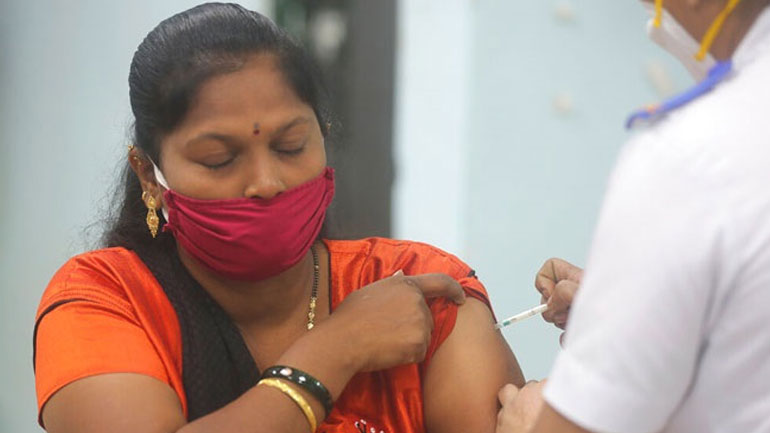 Ινδία: Χιλιάδες τα νέα κρούσματα κορωνοϊού