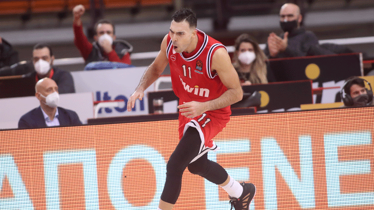 «Διπλό» στην παράταση για τον Ολυμπιακό, 101-93 τη Βιλερμπάν με λυτρωτή τον Σλούκα