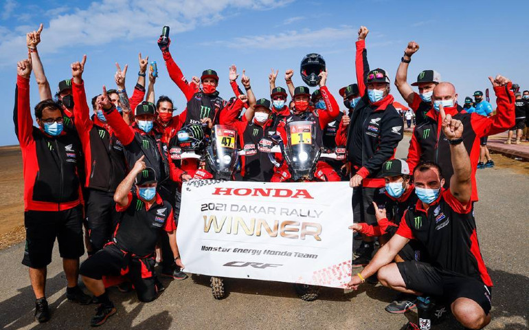 Μεγάλη νίκη για την Honda και την Motul στο φετινό Dakar