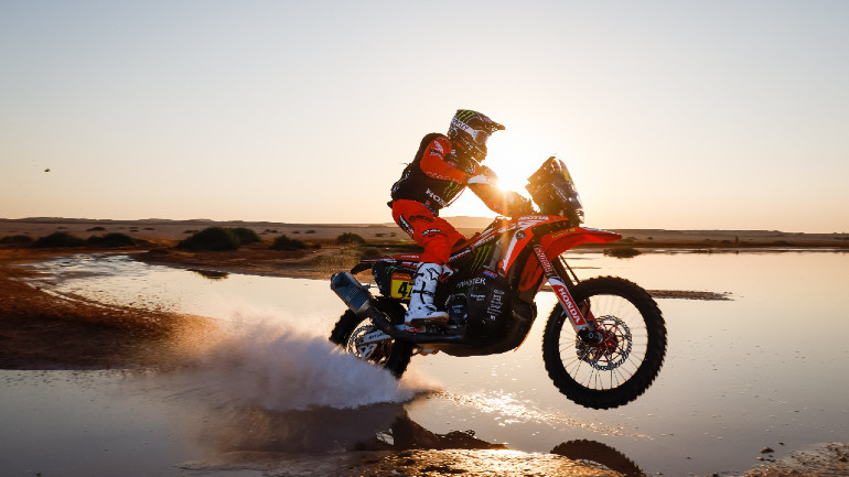 Motul και Honda κυριαρχούν στο Dakar 2021 Motul και Honda κυριαρχούν στο Dakar 2021