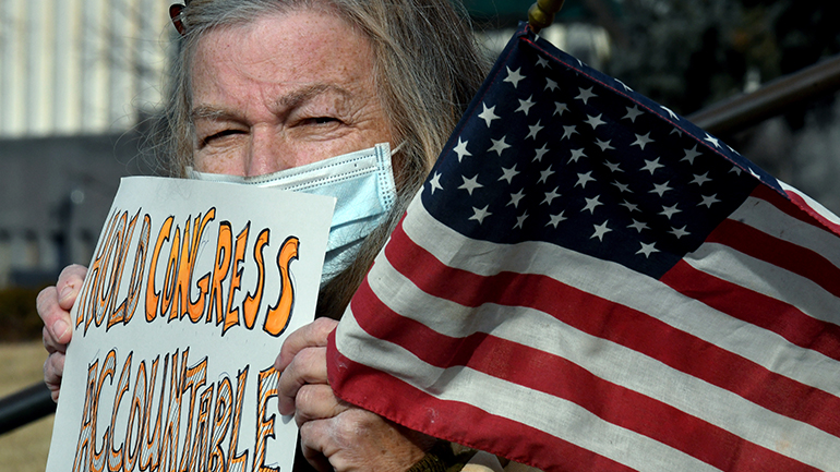 Στο στόχαστρο των Αρχών ο ιστότοπος Parler για την επίθεση στο Καπιτώλιο