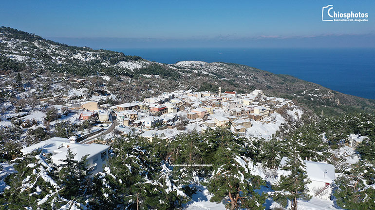 Η χιονισμένη Χίος από ψηλά