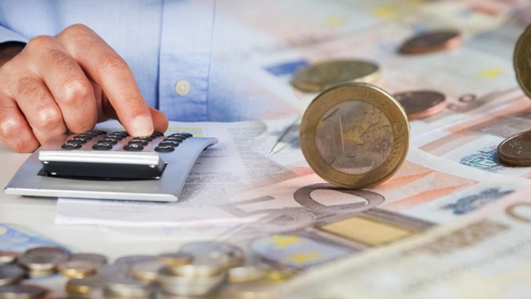 Πώς θα δοθεί η έκτακτη ενίσχυση των 400 ευρώ σε αυτοαπασχολούμενους επιστήμονες