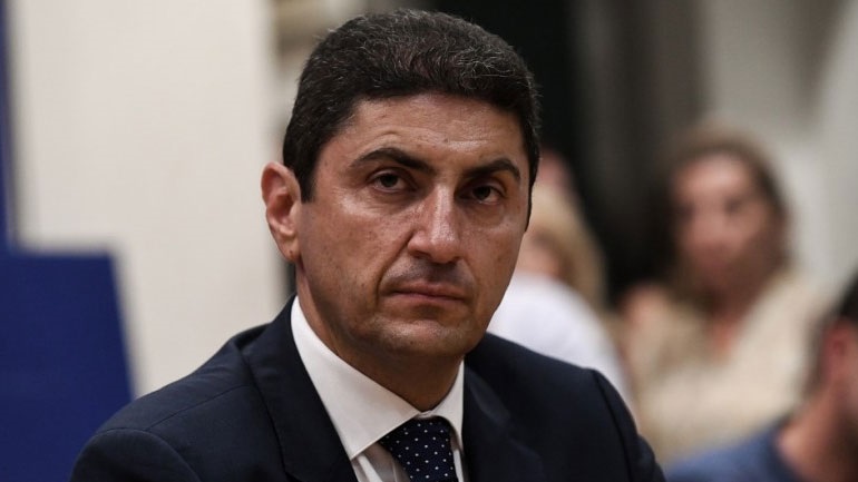 Κατά προτεραιότητα εμβολιασμό των αθλητών των Εθνικών ομάδων ζήτησε ο Αυγενάκης