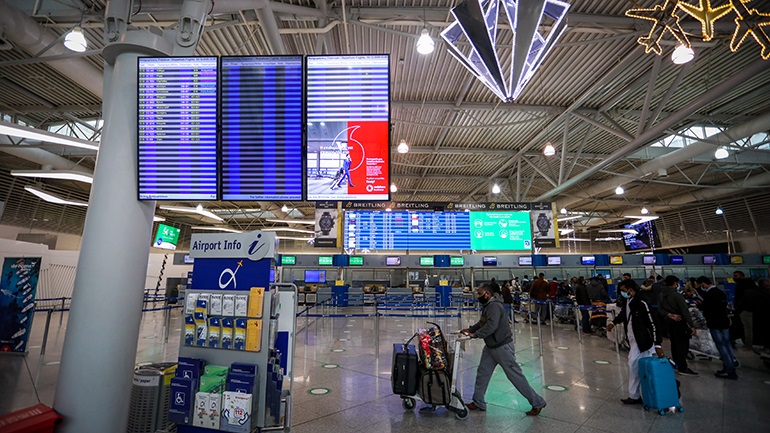 Παράταση στην επταήμερη καραντίνα για όλες τις αφίξεις από εξωτερικό – Νέες ταξιδιωτικές οδηγίες