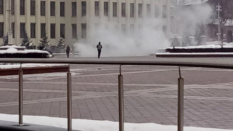 Λευκορωσία: Άνδρας αυτοπυρπολήθηκε έξω από την έδρα της κυβέρνησης στο Μινσκ
