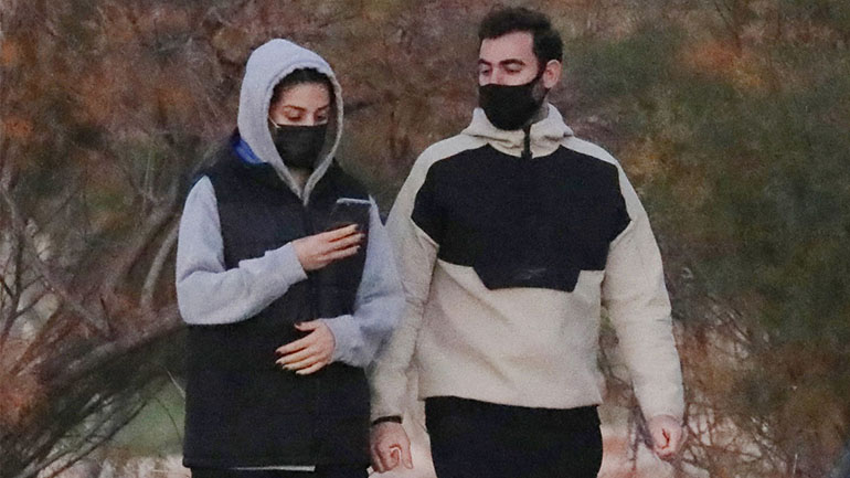 Νίκος Πολυδερόπουλος: Μετακίνηση 6 στη Γλυφάδα με γοητευτική μελαχρινή