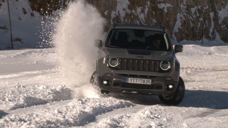 Η κίνηση στο χιόνι είναι απόλαυση.