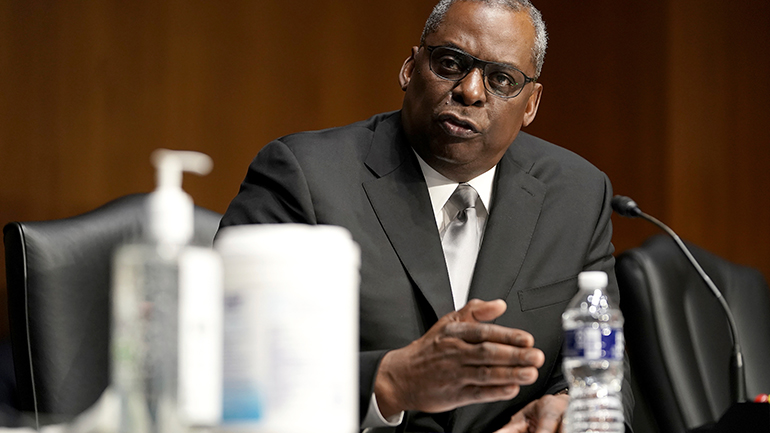 ΗΠΑ: Νέος επικεφαλής του Πενταγώνου ο Αφροαμερικανός Λόιντ Όστιν