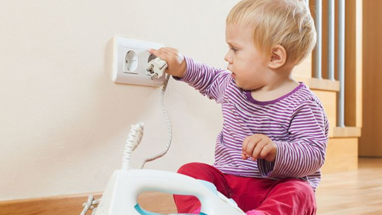 Το 80% των σοβαρών παιδικών ατυχημάτων συμβαίνουν μέσα στο σπίτι