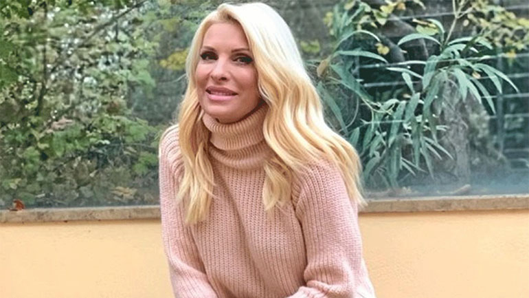 Ελένη Μενεγάκη: Πώς αντέδρασε σε βίντεο Tik-Toker που τη μιμήθηκε;