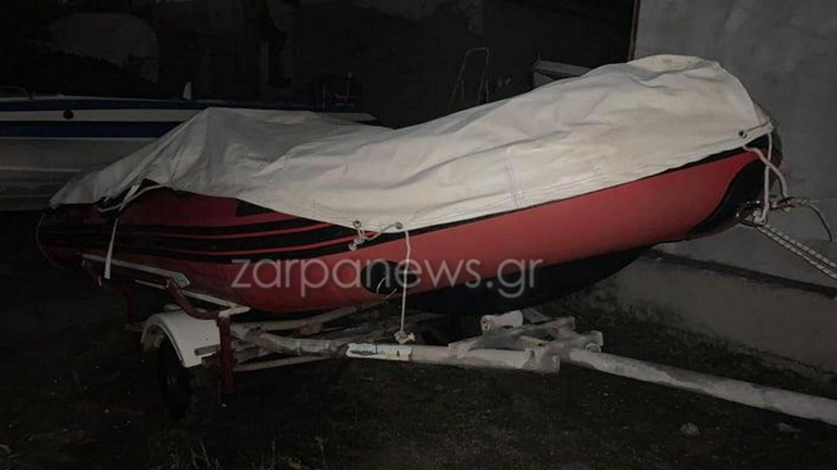 Τον λόγο για τον οποίο δούλευε η μηχανή του μοιραίου φουσκωτού του Σήφη Βαλυράκη ερευνούν οι λιμενικές αρχές