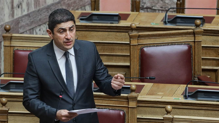 «Ο Λευτέρης Αυγενάκης καταχράται ασύστολα τη θεσμική του θέση»