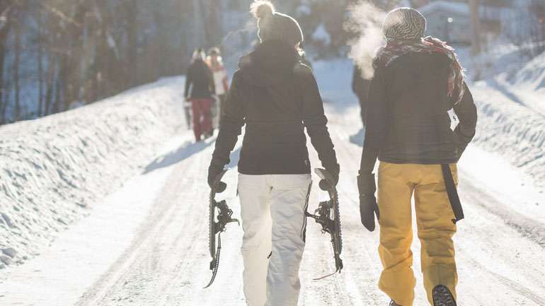 Καταγγελία δημάρχου στην Τσεχία: Εκδρομείς φέρνουν τα σκι, τα έλκηθρά τους, αλλά και τη νόσο Covid-19